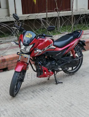 Honda 2022 Red