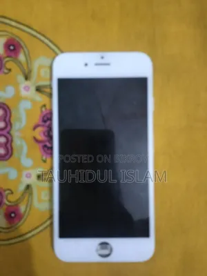 Apple iPhone 6s 64 GB White