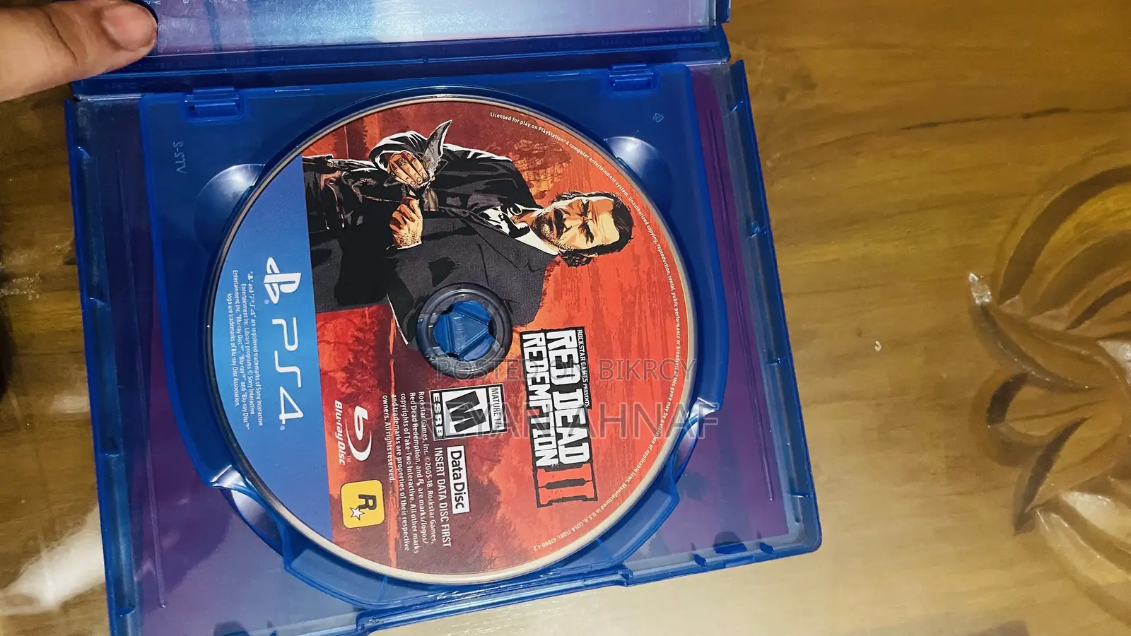Resident Evil 2 এবং Red Dead Redemption বিক্রির জন্য