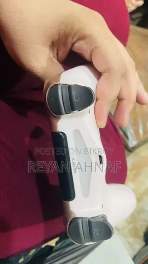 পিএস৪ জয়স্টিক বিক্রয়ের জন্য