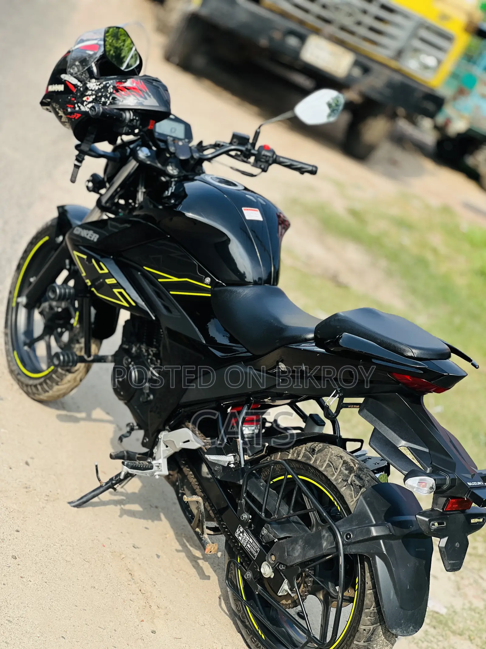 Suzuki 2025 Black