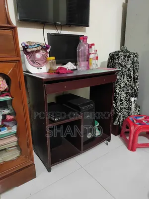 Computer Table