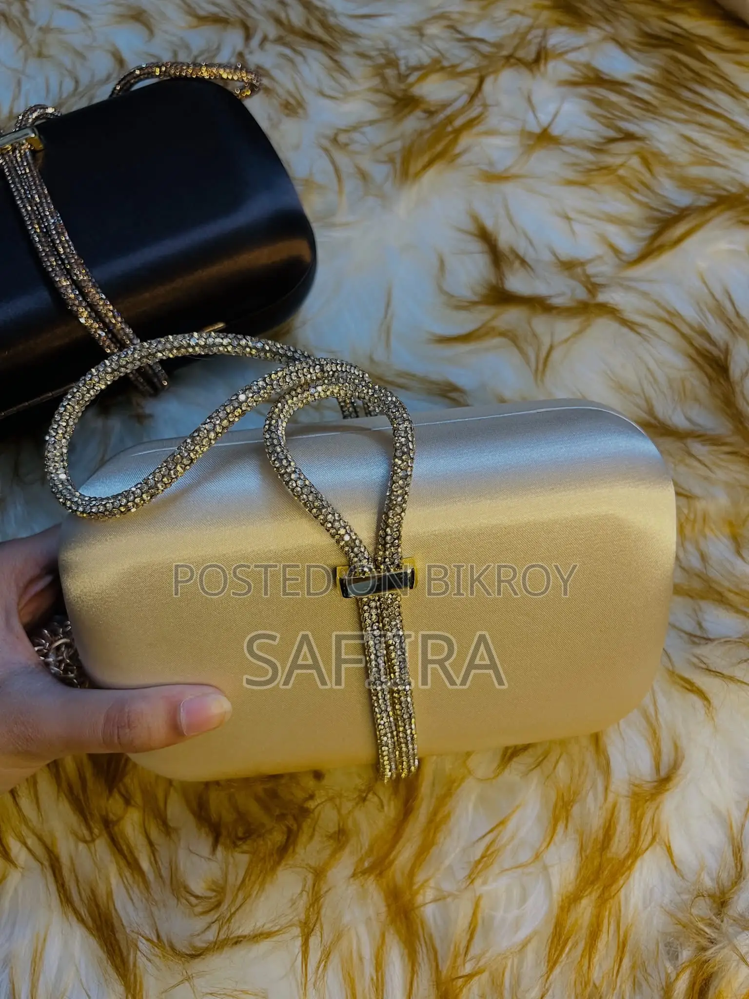 Party Clutch