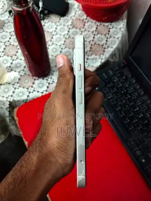 অ্যাপল আইফোন ১৩ ১২৮ জিবি সাদা