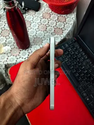 অ্যাপল আইফোন ১৩ ১২৮ জিবি সাদা