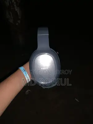 Headphone for sale