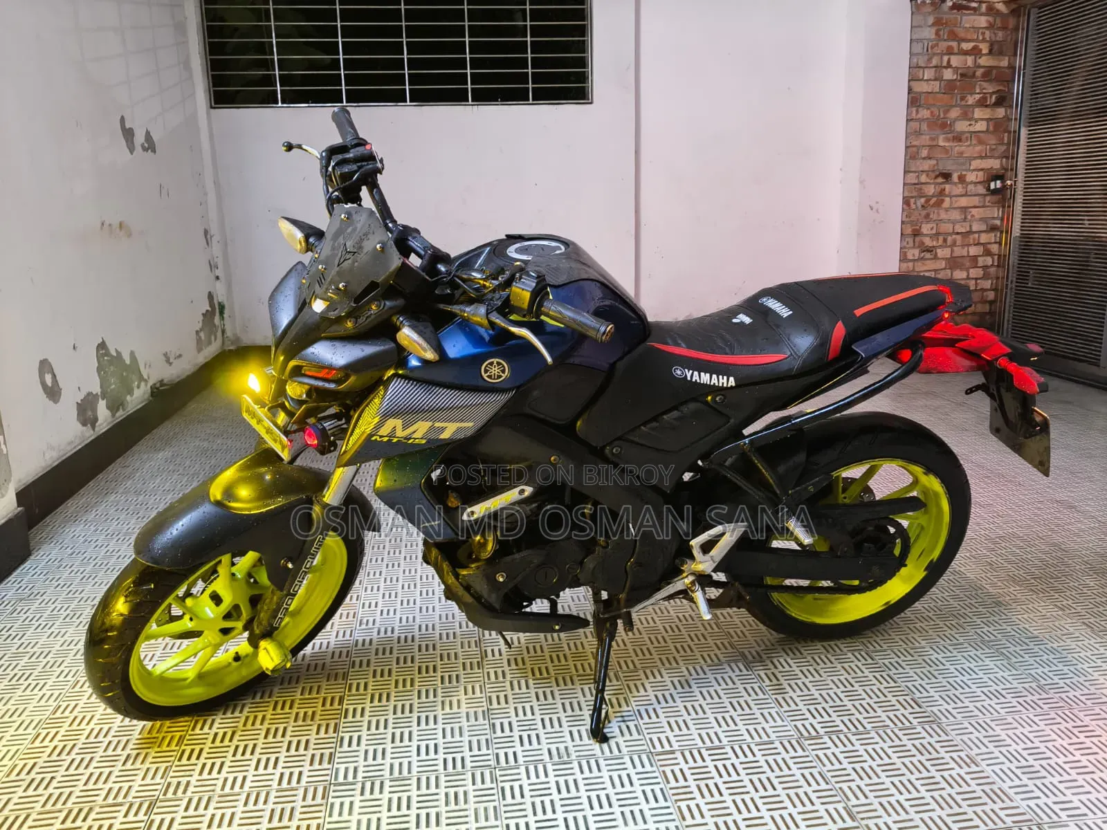 Yamaha 2020 Blue