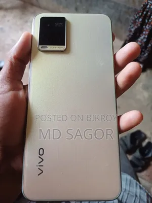 Vivo Y33s 128 GB Silver