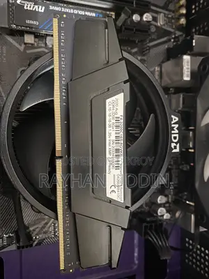 8 GB RAM DDR4 3200 MHz