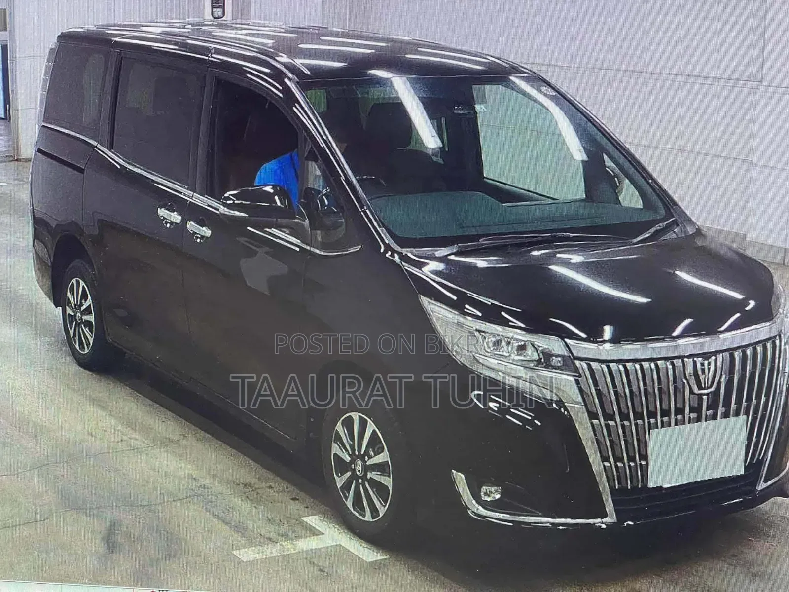 New Toyota Noah 2018 Black