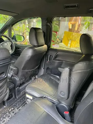 New Toyota Noah 2018 Black