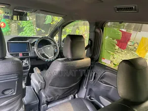 New Toyota Noah 2018 Black