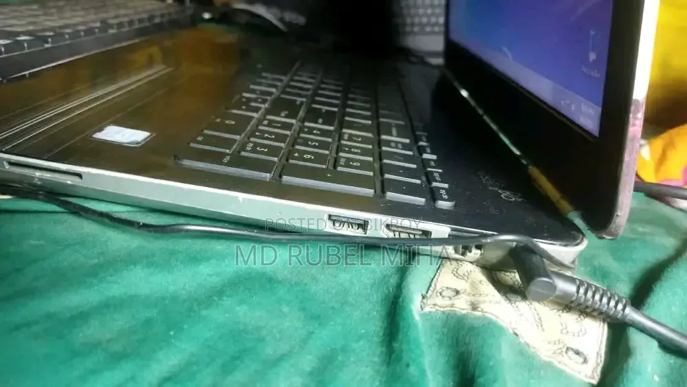 Laptop HP 15 8GB Intel Core I5 HDD 128GB