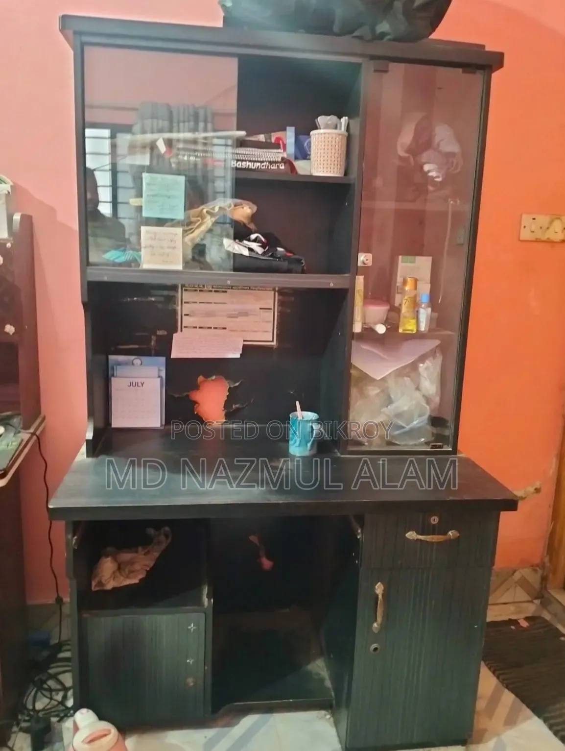 Table With Extended Shelves