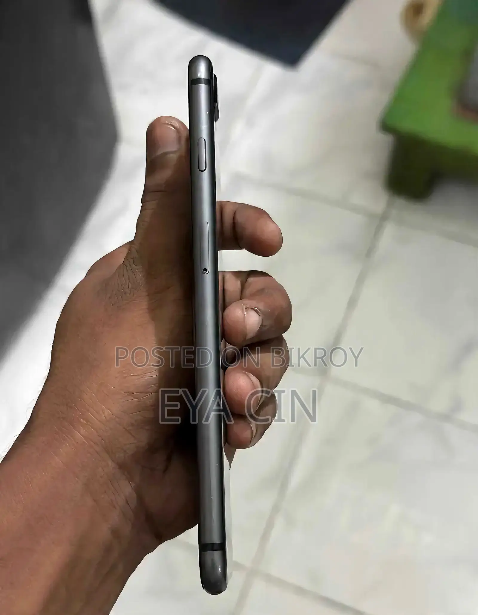 Apple iPhone 8 Plus 64 GB Black