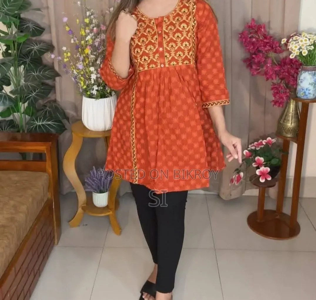 লেডিস টপস
