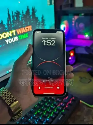 নতুন অ্যাপল আইফোন এক্স ৬৪ জিবি সাদা