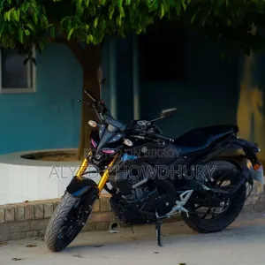 Yamaha 2025 Black