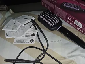 হেয়ার স্ট্রেইটনিং ব্রাশ