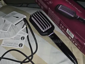 হেয়ার স্ট্রেইটনিং ব্রাশ