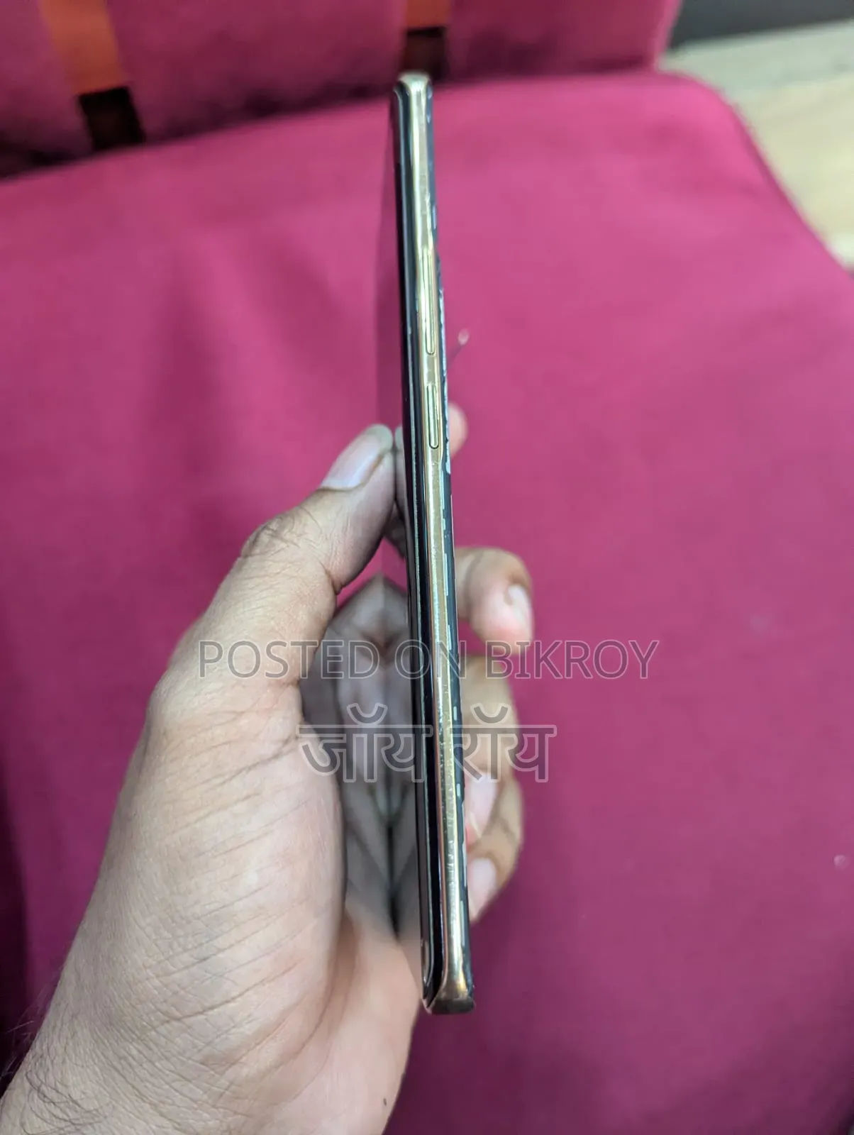রিয়েলমি ১১ ২৫৬ জিবি গোল্ড
