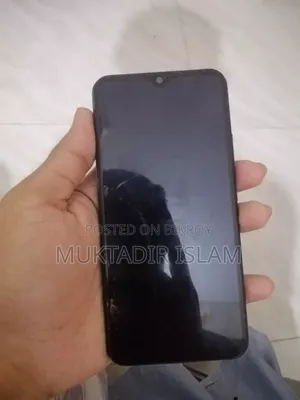 Vivo Y17 128 GB Bronze