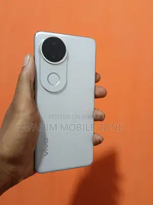 Vivo V50e 256 GB White