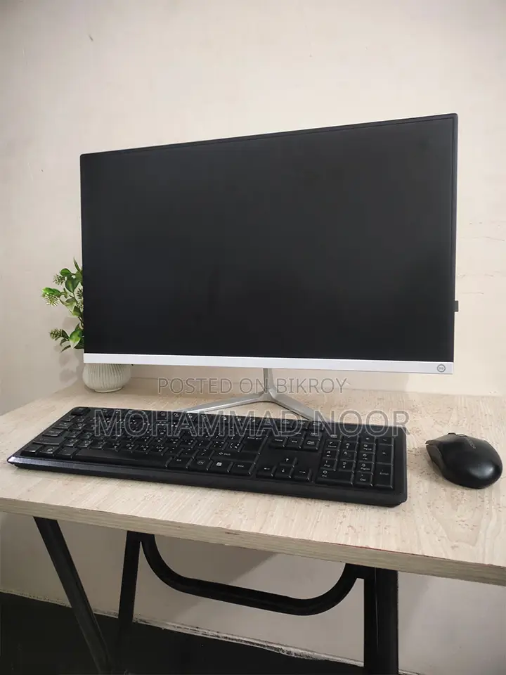 Desktop Computer 16GB Intel Core i5 SSD 256GB
