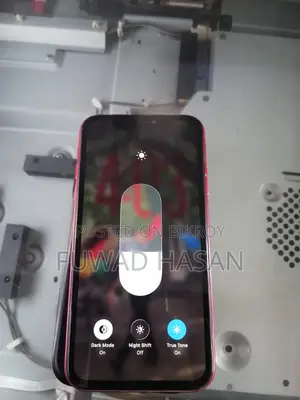 Apple iPhone 11 64 GB Red