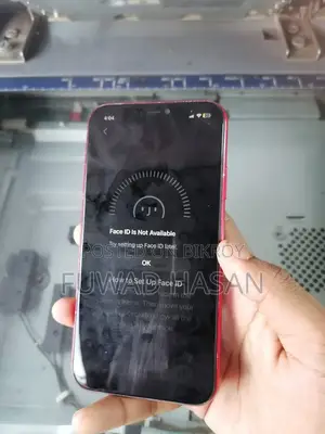 Apple iPhone 11 64 GB Red