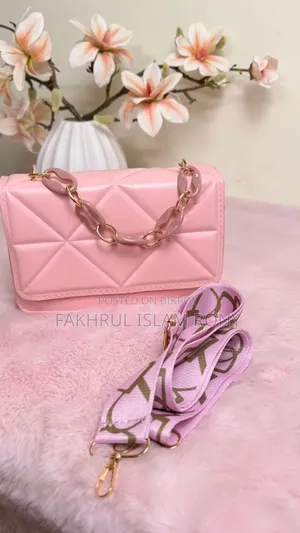 👜 Ladies Premium Hand Bag – Stylish & Trendy