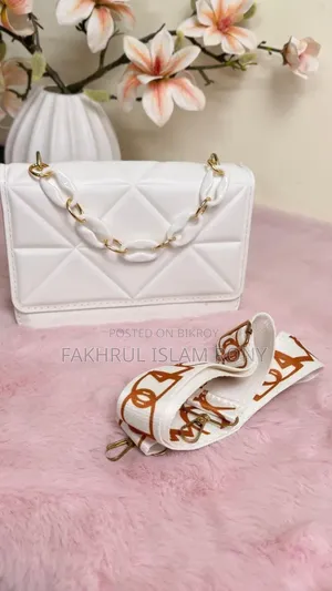 👜 Ladies Premium Hand Bag – Stylish & Trendy