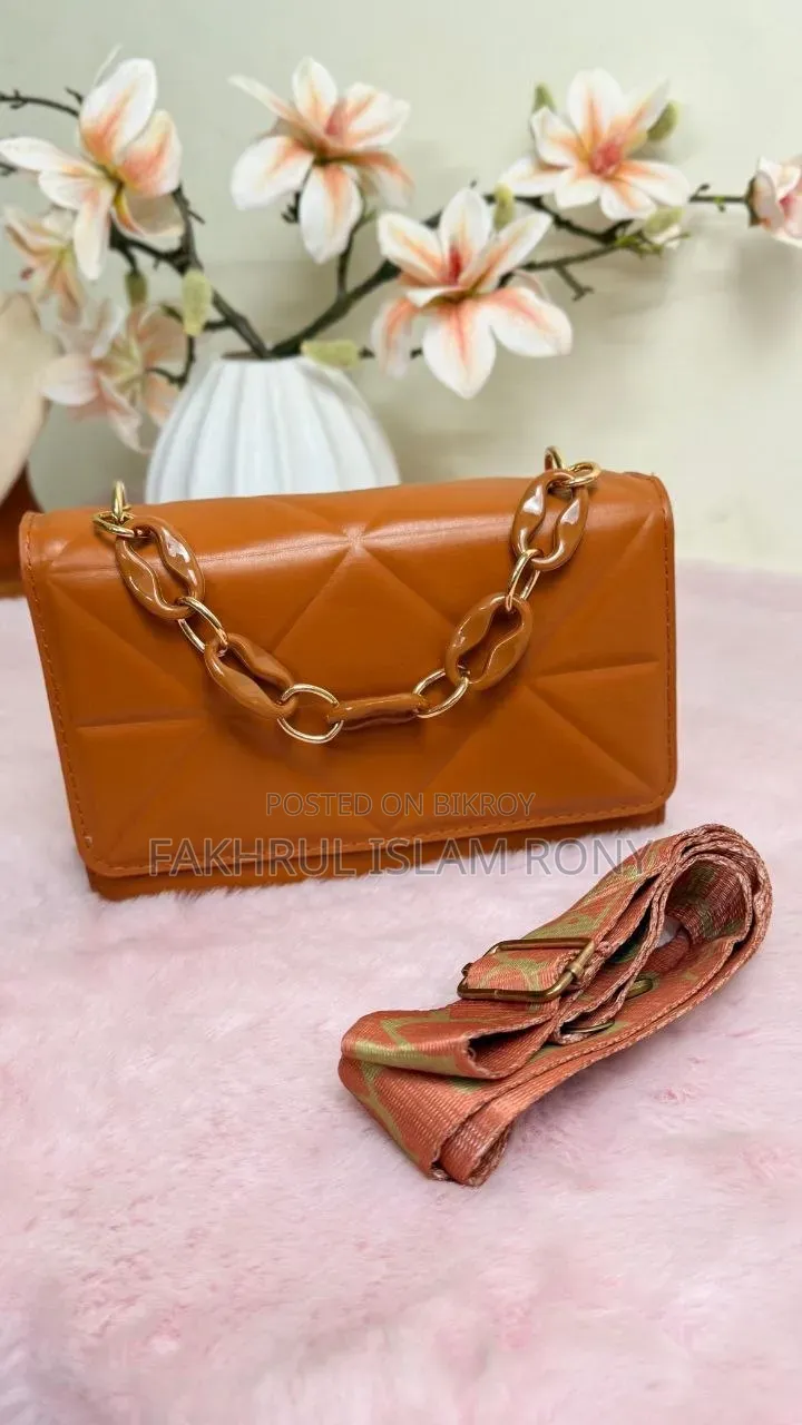 👜 Ladies Premium Hand Bag – Stylish & Trendy