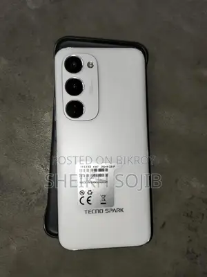 Tecno Spark 40 Pro+ ২৫৬ জিবি সাদা