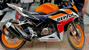 হোন্ডা সিবিআর ২০২৪ অরেঞ্জ