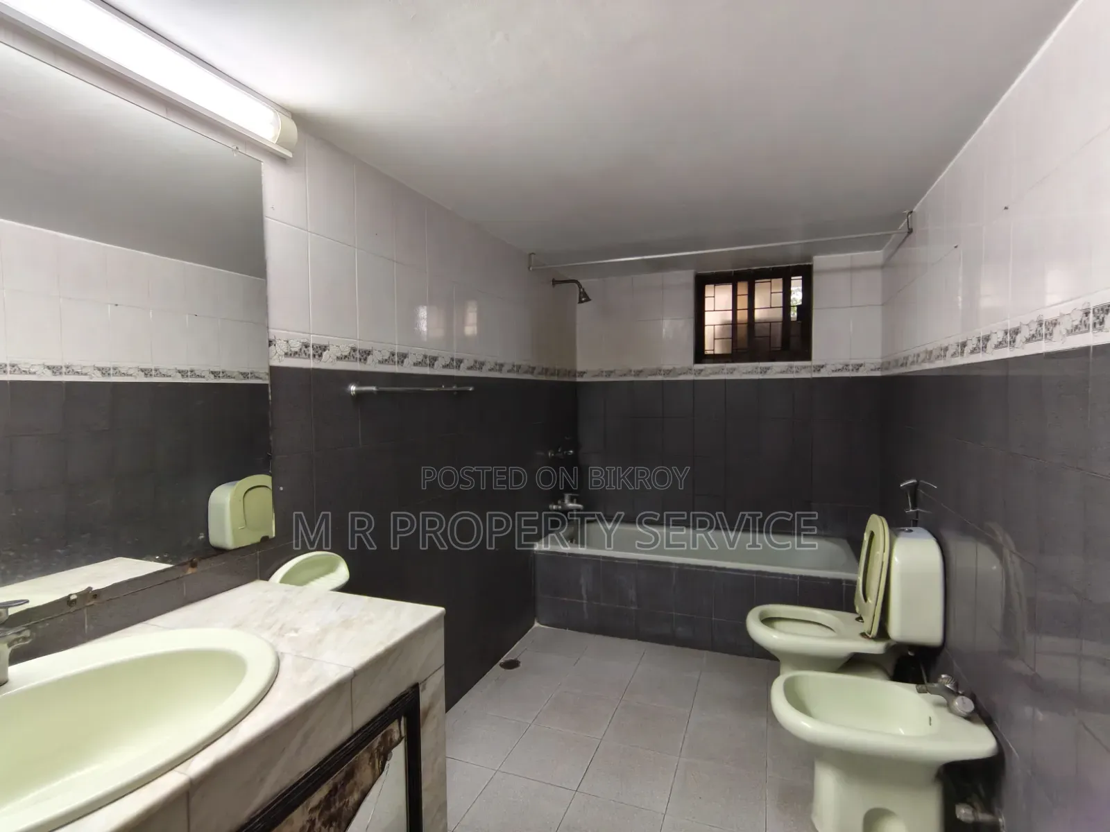 Furnished 4-Bedroom Apartment in Gulshan for Rent
