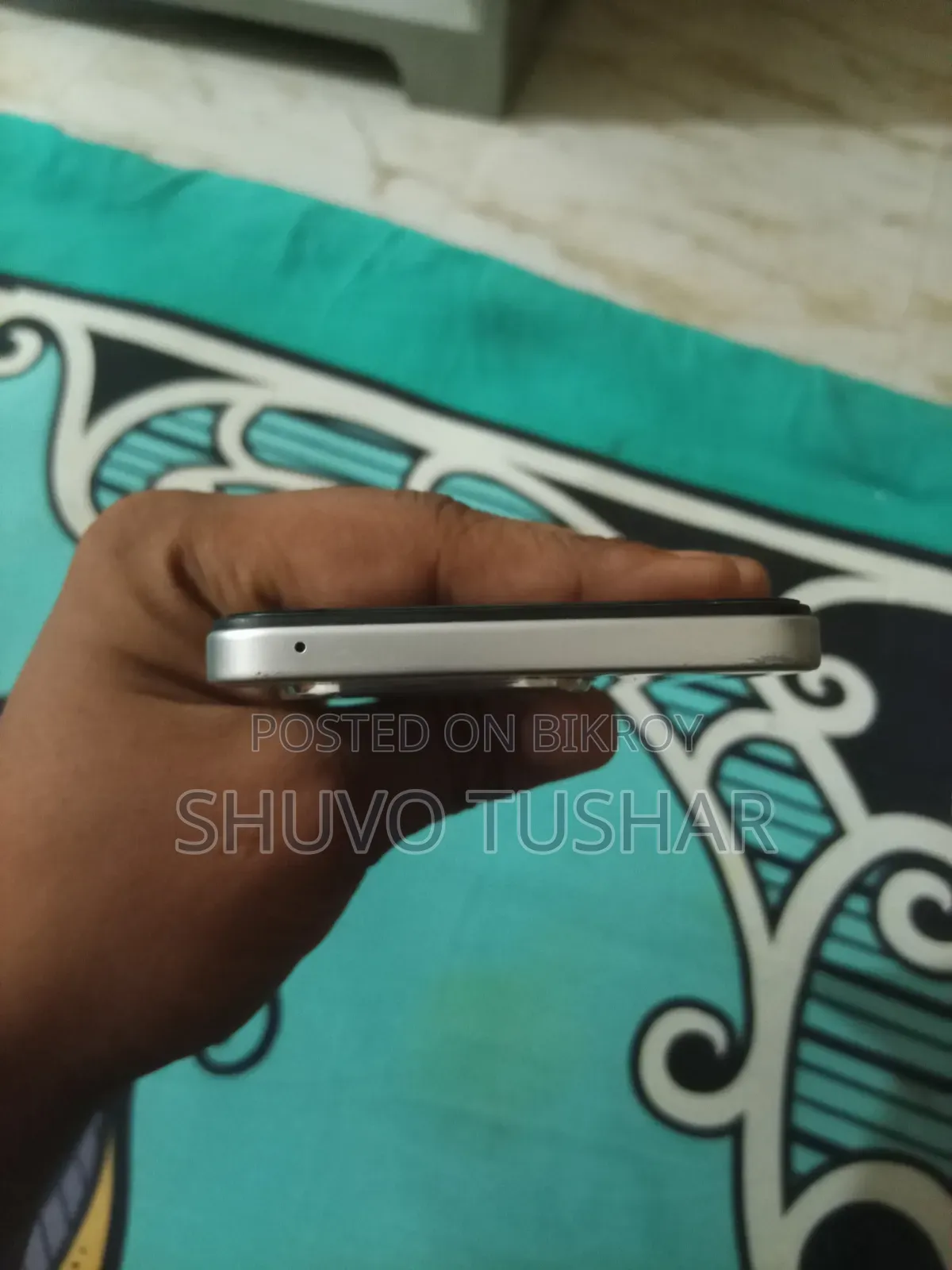 আইকিউওও জেড৯এক্স ১২৮ জিবি হোয়াইট