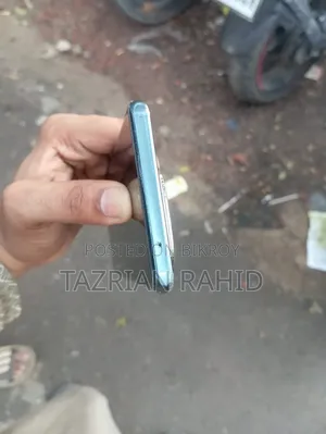ভিভো টি৩ প্রো ২৫৬ জিবি গ্রিন