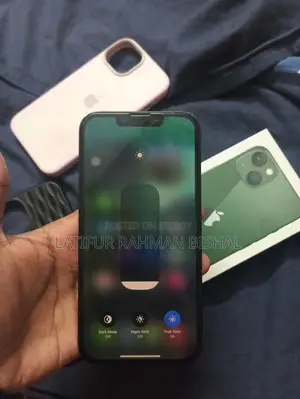 Apple iPhone 13 128 GB Green