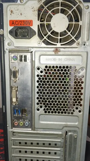 Gigabyte GA-H110MSTX-HD3-ZK 4GB Intel Core i3 SSD 256GB