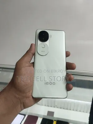 iQOO Z9 128 GB Green