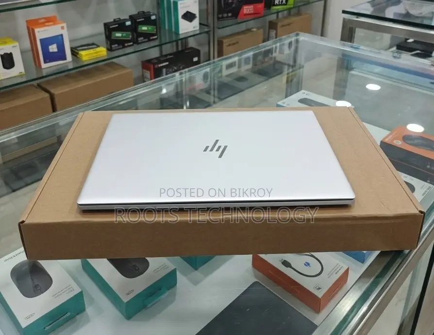 Laptop HP EliteBook 830 G8 8GB AMD Ryzen 5 SSD 256GB