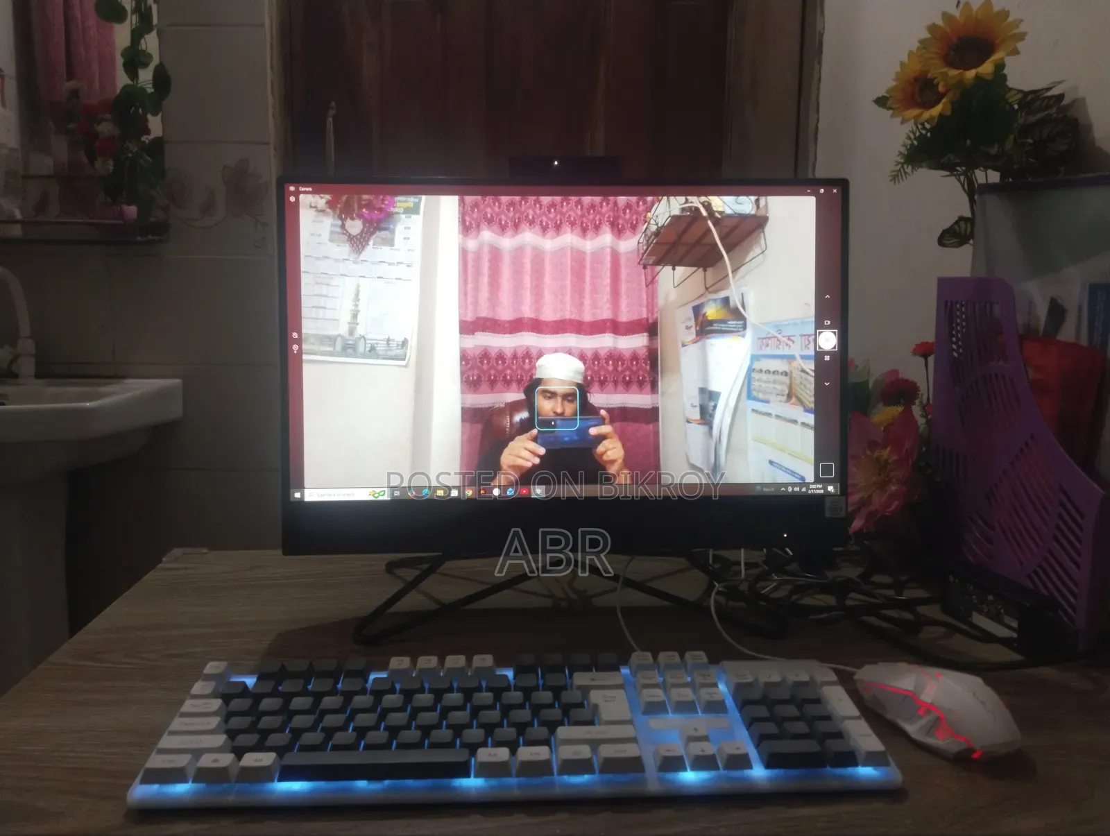 Desktop Computer HP 200 G4 22 All-in-One 8GB Intel Core I3 HDD 1T