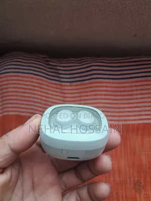 Hoco Ew 65 fresh condition