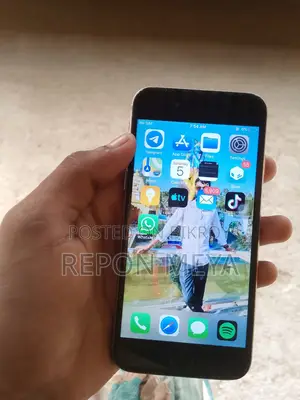 Apple iPhone 6 16 GB Silver