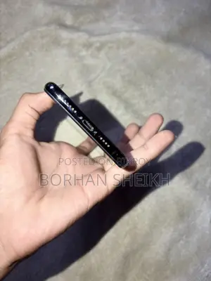 অ্যাপল আইফোন ১১ প্রো ম্যাক্স ৬৪ জিবি ব্ল্যাক