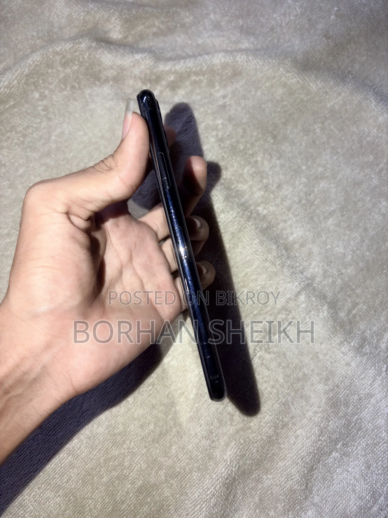 অ্যাপল আইফোন ১১ প্রো ম্যাক্স ৬৪ জিবি ব্ল্যাক