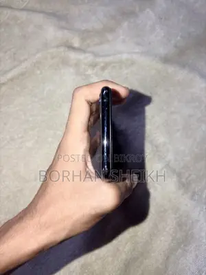অ্যাপল আইফোন ১১ প্রো ম্যাক্স ৬৪ জিবি ব্ল্যাক