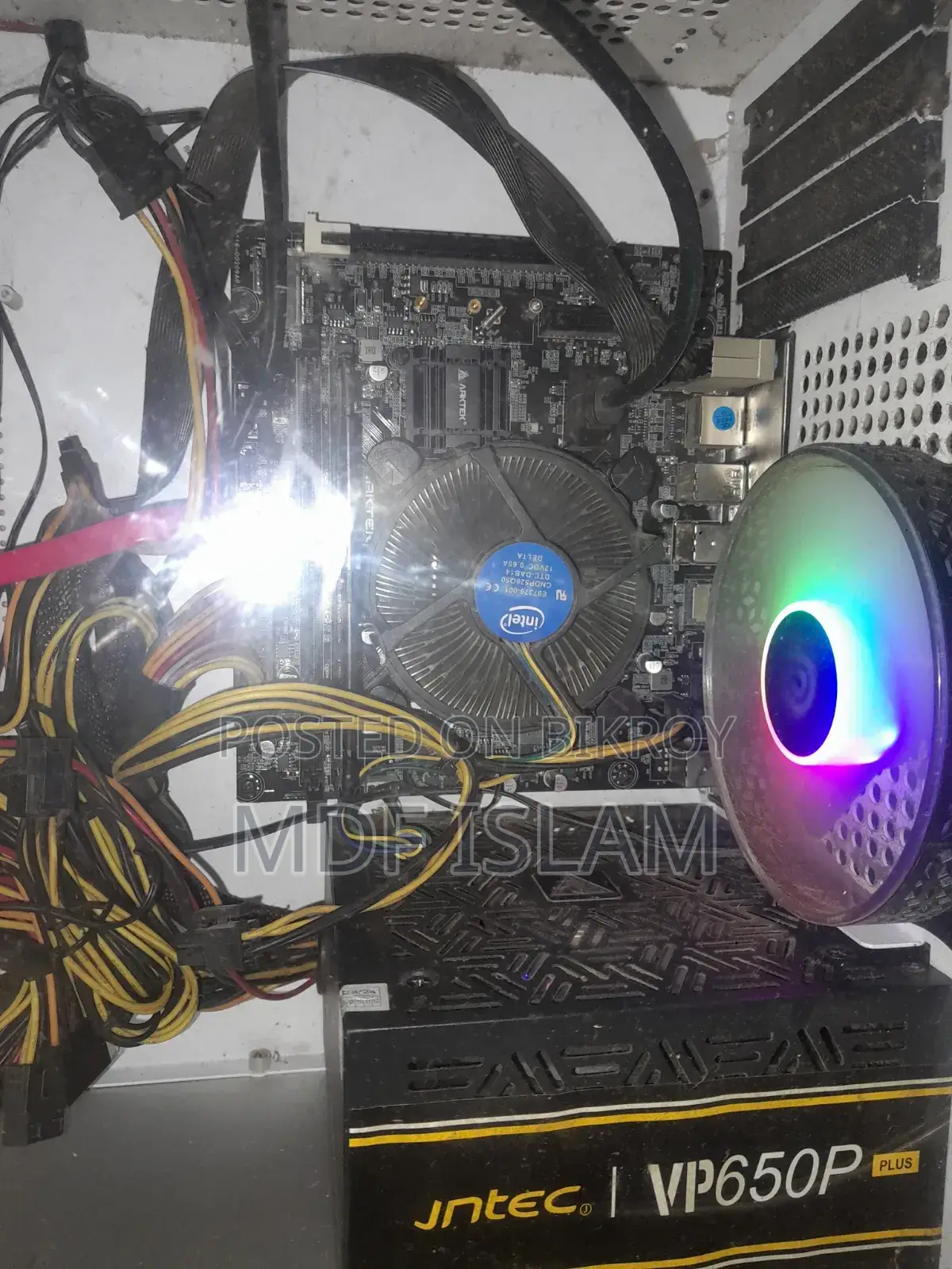 Arktek Motherboard