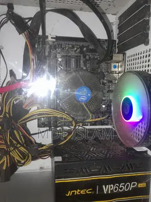 Arktek Motherboard